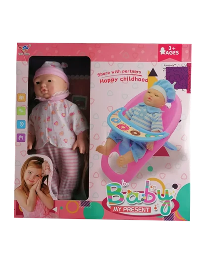 Éneklő, pislogó baba kislányoknak etetőszékkel