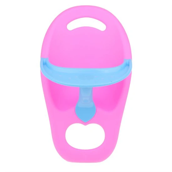 Éneklő, pislogó baba kislányoknak etetőszékkel