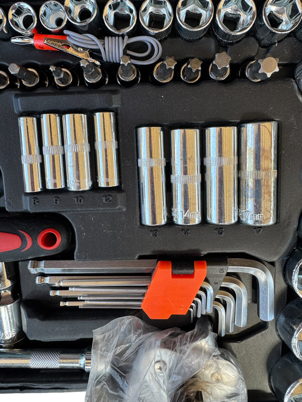 Mat-Rixx max 121 részes szerszám készlet