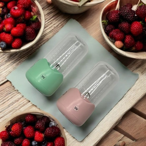 Vezeték nélküli hordozható mini turmix egyedi matricákkal