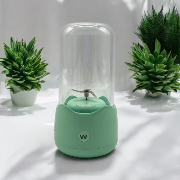 Vezeték nélküli hordozható mini turmix egyedi matricákkal