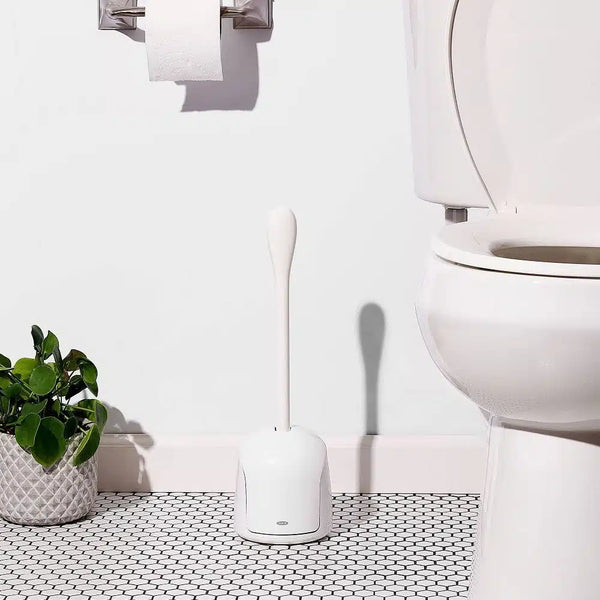 Wc kefe praktikus, önműködően kinyíló tárolóval, vízgyűjtő tálcával és szellőző nyílással